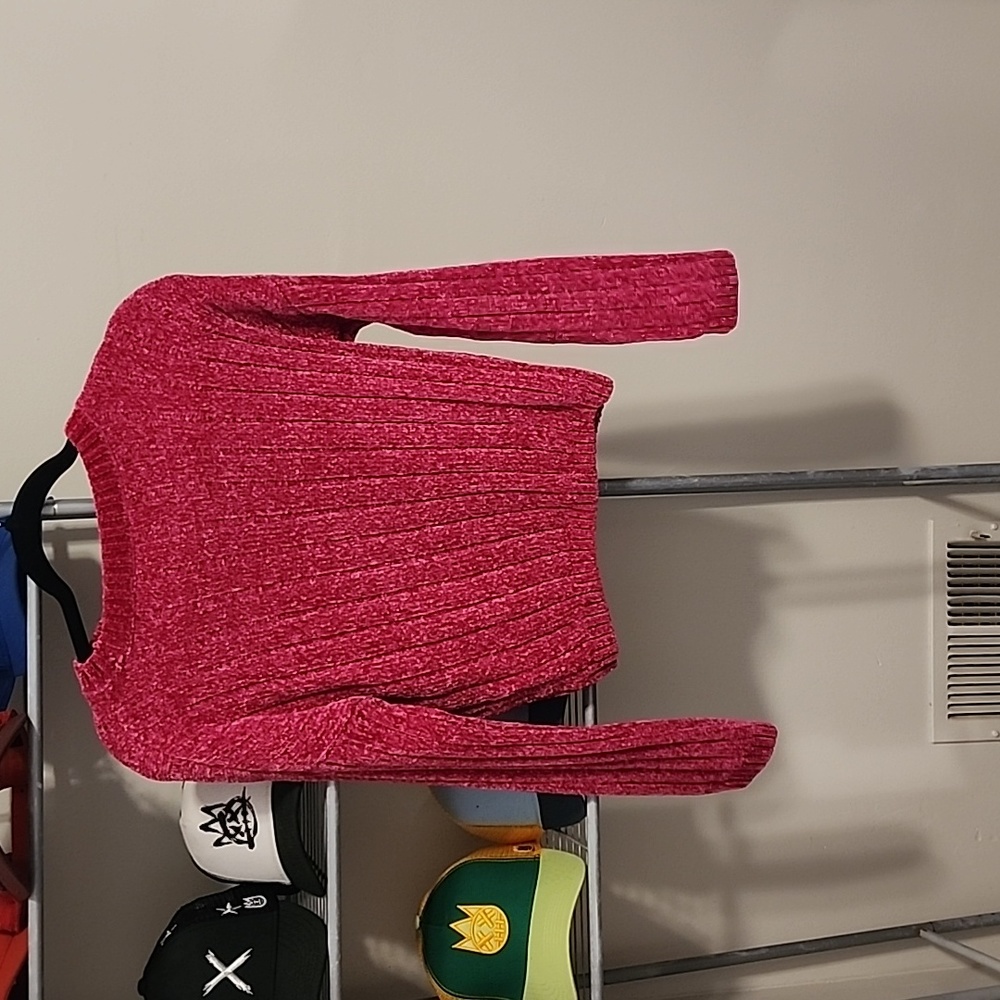 Sweater - Picture 3 of 4